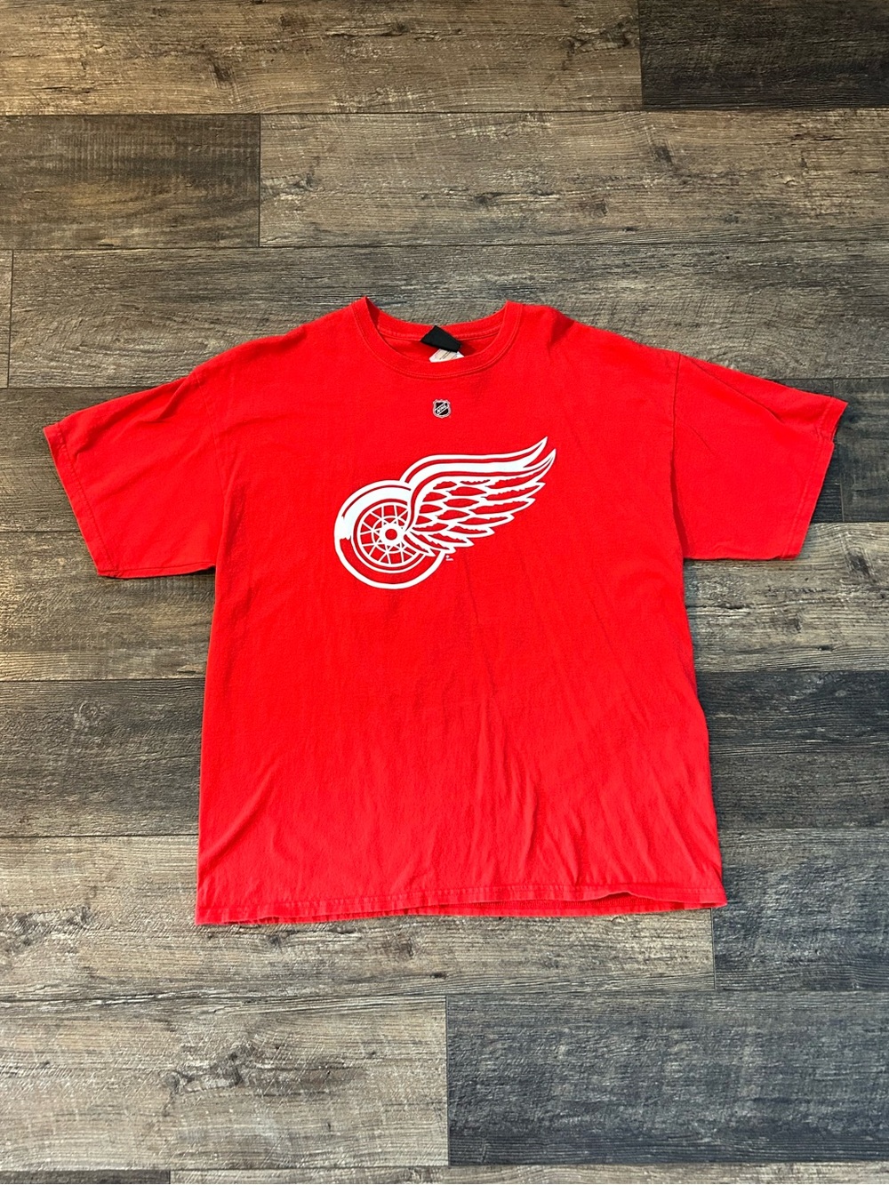 Vintage Y2K Reebok NHL Red Wings Zettererg 40 Short Sleeve Red Shirt Men’s Sz L